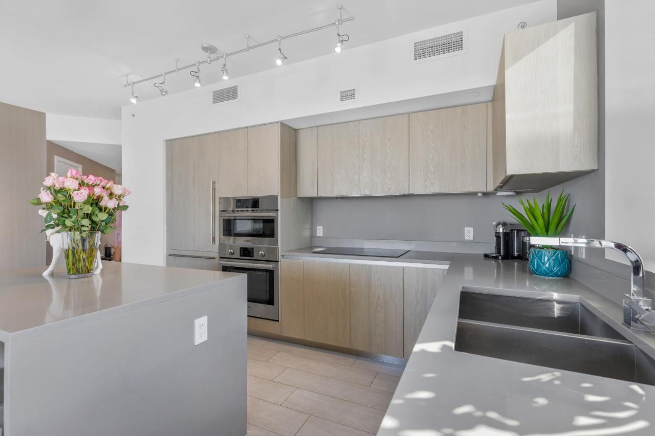 Hyde Beach House - Luxury 2-Bedroom - Gorgeous View - Resort Amenities - Rooftop Pool - Hot Tub - Tennis Court - Minutes To The Ocean Hollywood Exterior photo