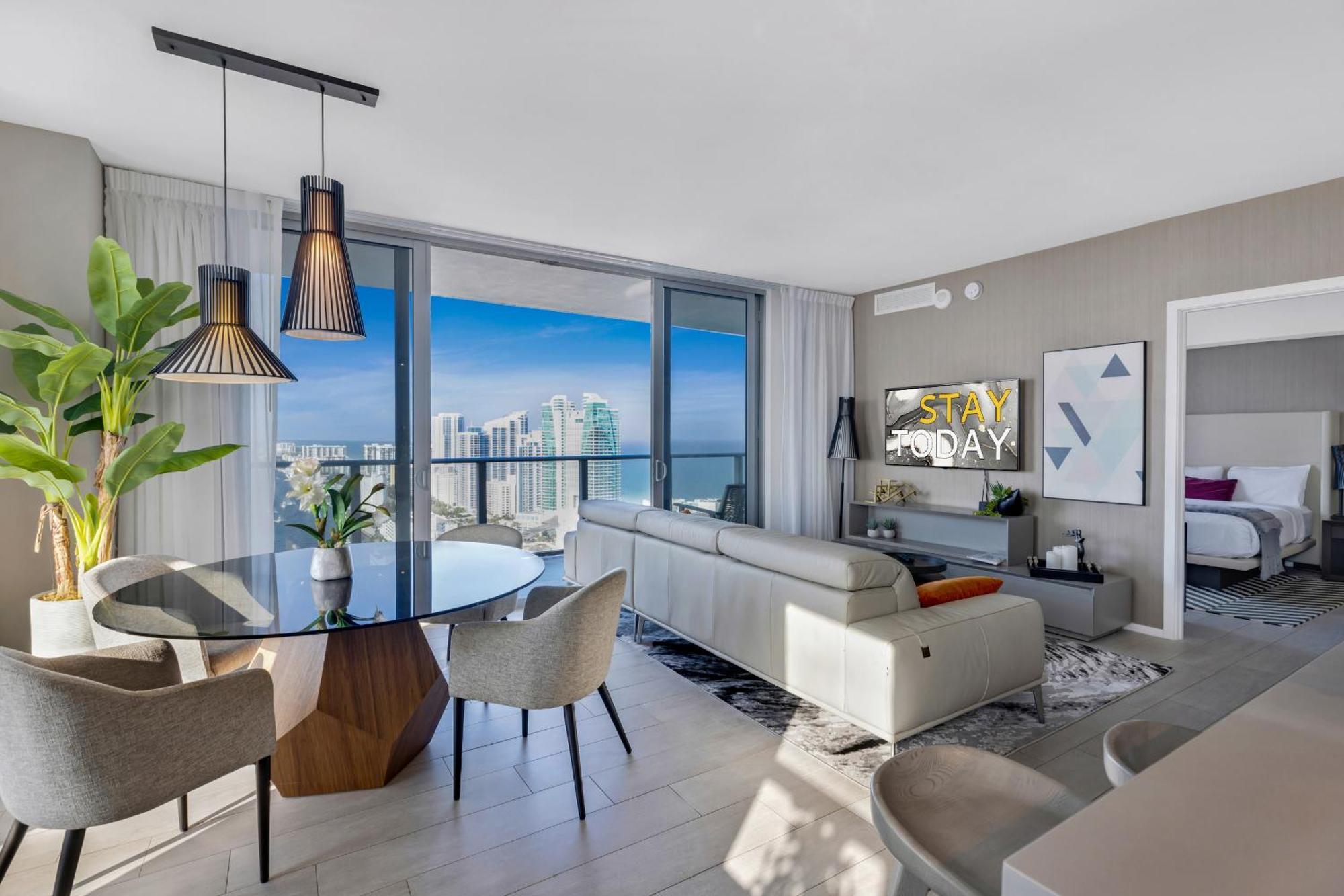 Hyde Beach House - Luxury 2-Bedroom - Gorgeous View - Resort Amenities - Rooftop Pool - Hot Tub - Tennis Court - Minutes To The Ocean Hollywood Exterior photo